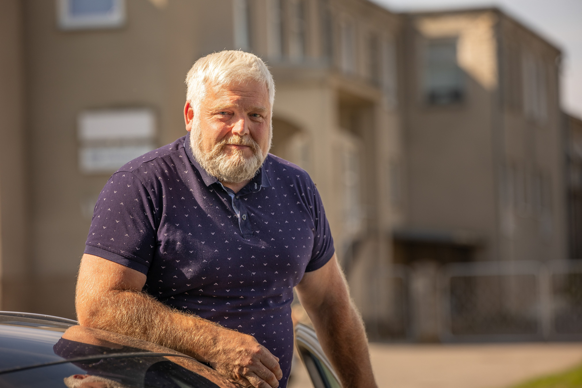 Rõuge valla abivallavanem Uno Kangro annab teada, et eluruumi tagamise teenust pakub Rõuge vald praegu 71 elanikule, lisaks on välja üüritud kaheksa munitsipaalkorterit. Foto: Aigar Nagel